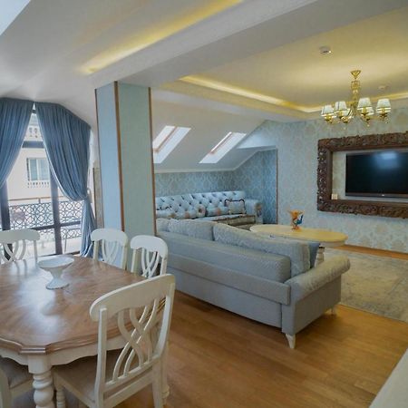 Leon Boutique Hotel スフミ エクステリア 写真